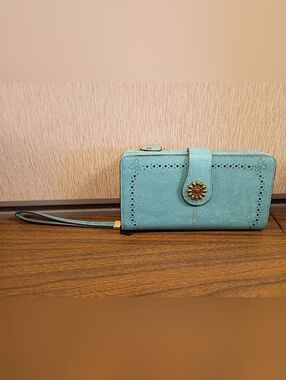 Leather RFID Large Wrislet Wallet In Turquoise Butterfly Design